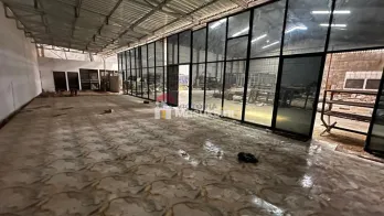 Disewakan Gudang & Kantor Strategis, Akses Kontainer/Kendaraan Besar