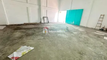 Disewakan Gudang Strategis di Kawasan Blimbing dengan Akses Jalan Ramai