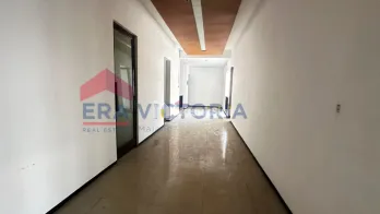 Disewakan Ruang Usaha di Kawasan Klojen, Berada di Poros Jalan Ramai