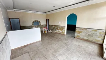 Disewakan Ruang USAHA Lokasi Strategos Area Ramai Cocok untuk Cafe, Resto