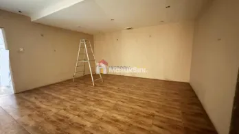 Disewakan Rumah Area Oro-Oro Dowo Lokasi Pas untuk Usaha