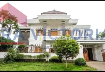 Disewakan Rumah Mewah Dekat Stasiun Blimbing & Terminal Arjosari