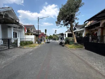 Disewakan Rumah One Gate System Terdapat Club House & Keamanan 24 Jam