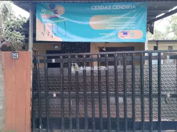JUAL RUMAH HOOK PERUM SUKARAYA, URGENT BISA NEGO!