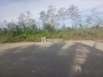 Jual Tanah 5 Hektar di Kab.Sorong Aimas Unit 2 Ujung Jln.Parawisata Luas 150 X 350