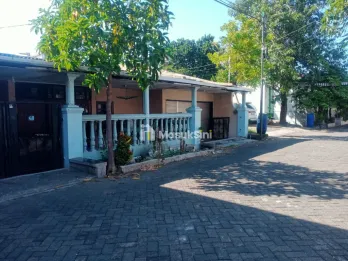 RUMAH PANDUGO PRAJA,RUNGKUT