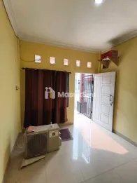sewa rumah jl riau